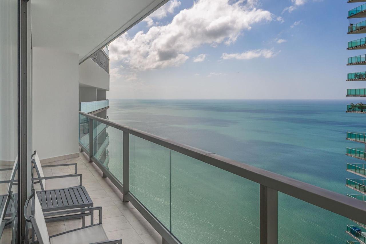 Jw Marriott Panama Hotel Kültér fotó Balcony