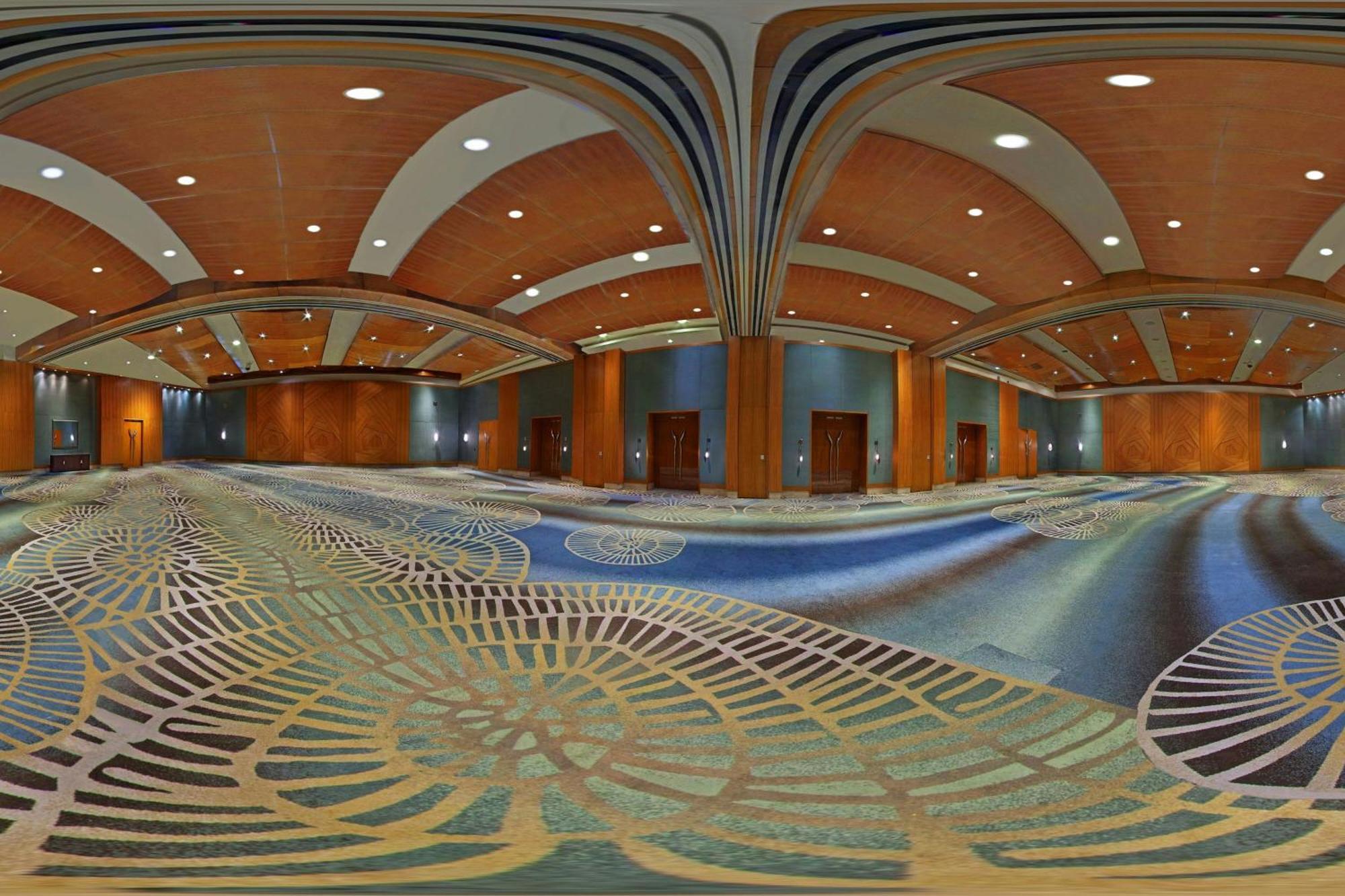 Jw Marriott Panama Hotel Kültér fotó The interior of the National Museum of the American Indian