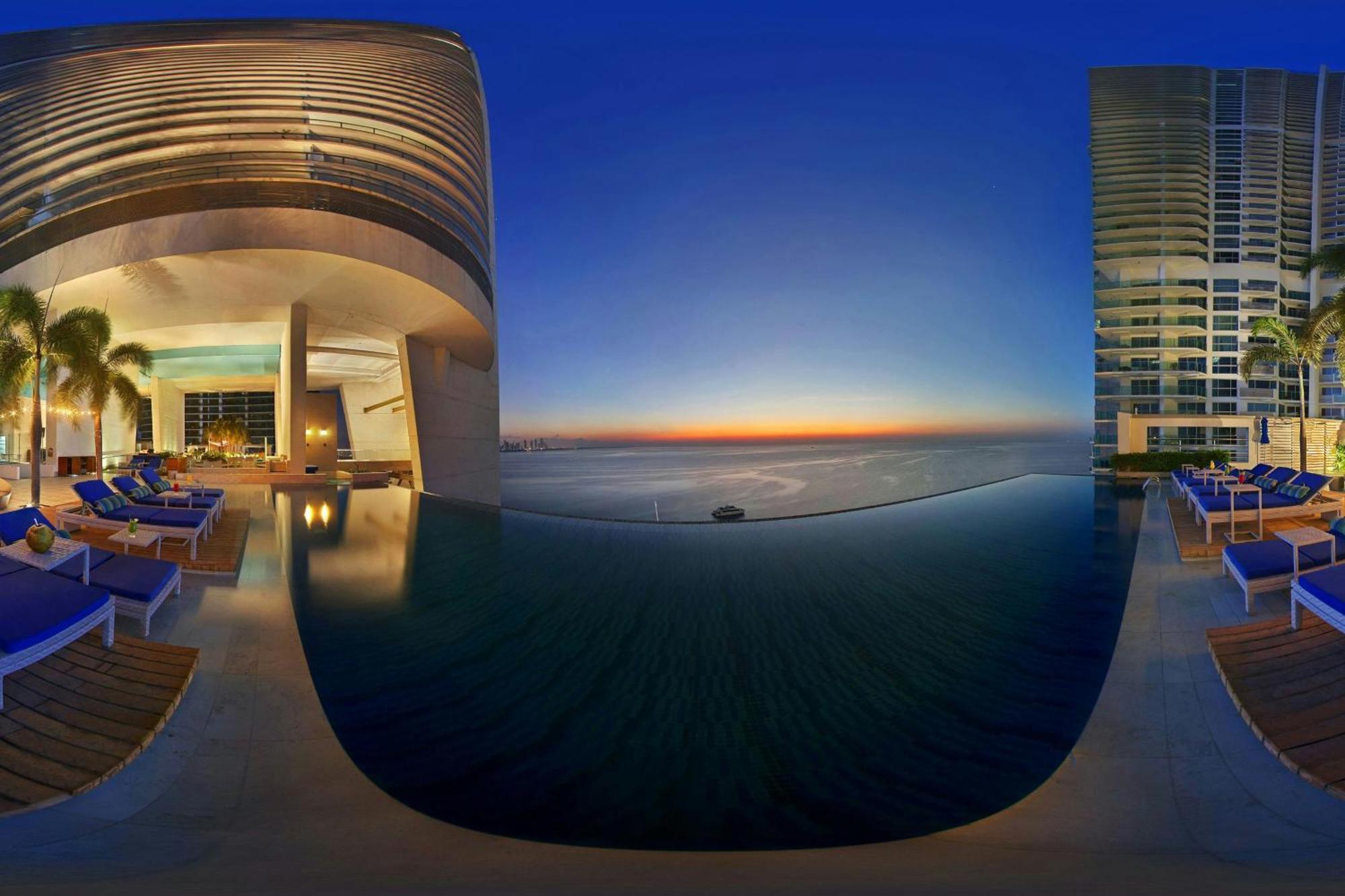 Jw Marriott Panama Hotel Kültér fotó Infinity pool at the W San Francisco