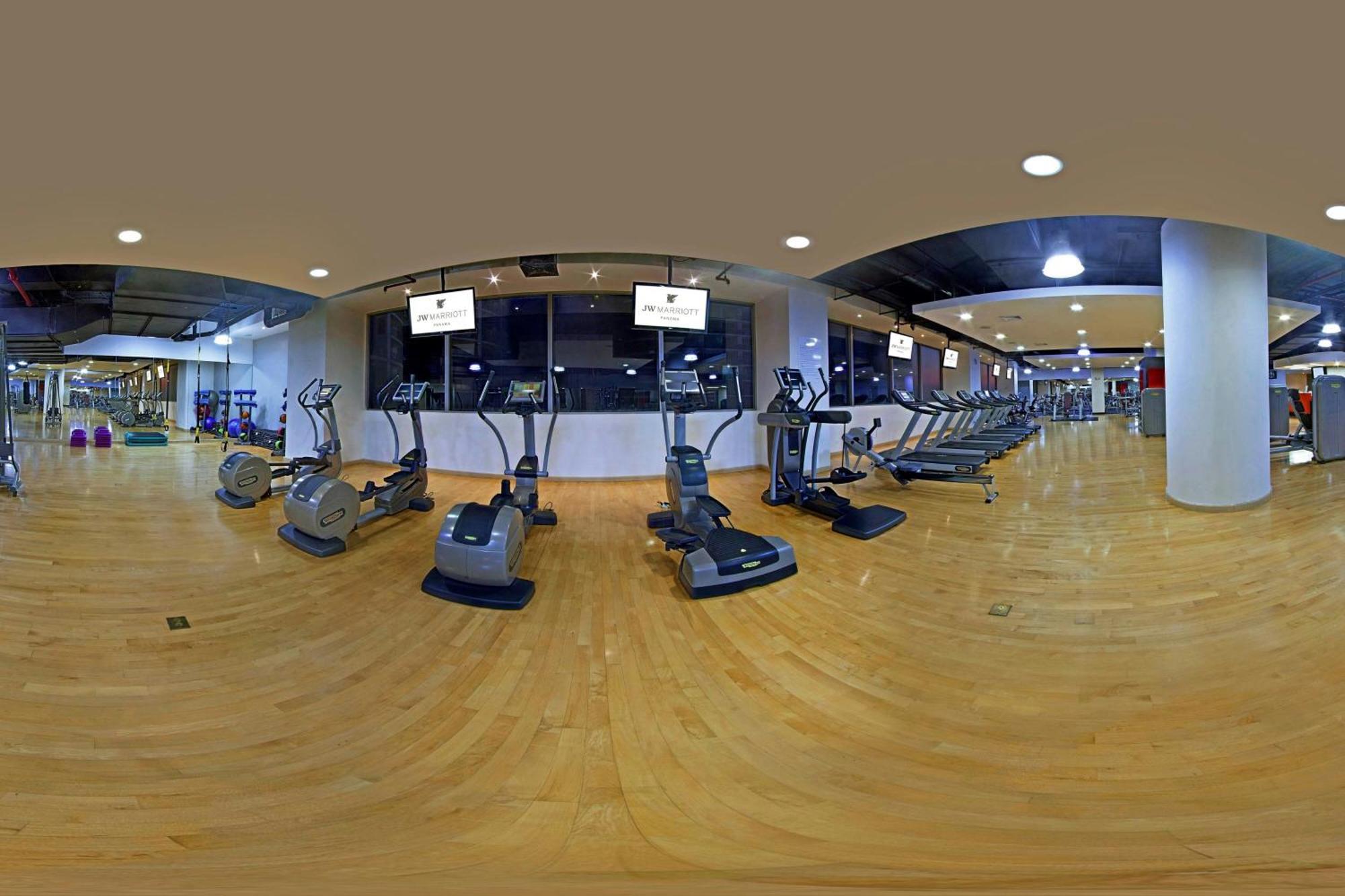 Jw Marriott Panama Hotel Kültér fotó 360° spherical panorama of a gym